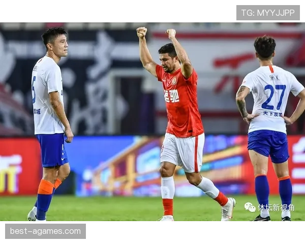 山东泰山中场断连！看似有序推进，实则缺个关键枢纽